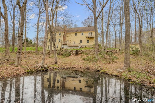 38 Jeremy Drive, East Lyme, CT 06333