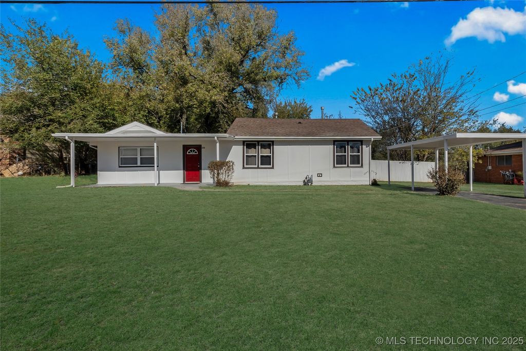 209 E 38th Street, Sand Springs, OK 74063