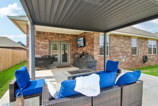 11225 SW 30th Street, Yukon, OK 73099