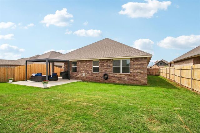 11225 SW 30th Street, Yukon, OK 73099