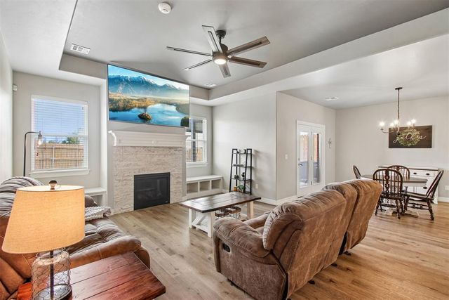 11225 SW 30th Street, Yukon, OK 73099