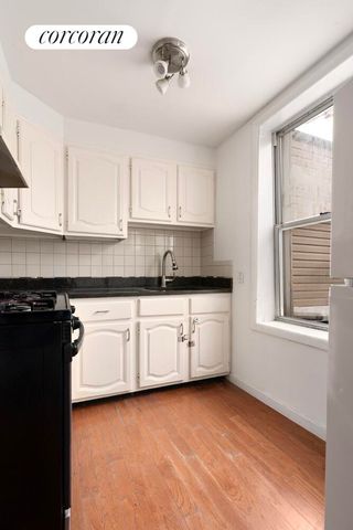 704 HUMBOLDT Street, New York City, NY 11222