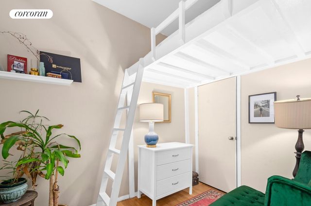 704 HUMBOLDT Street, New York City, NY 11222