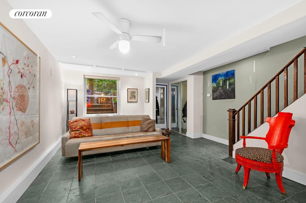 704 HUMBOLDT Street, New York City, NY 11222