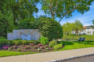 84 Woodlake Drive W, Woodbury, NY 11797
