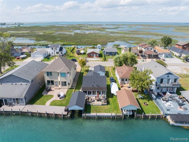 8893 Anchor Bay Drive, Algonac, MI 48001