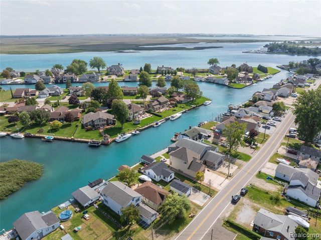 8893 Anchor Bay Drive, Algonac, MI 48001