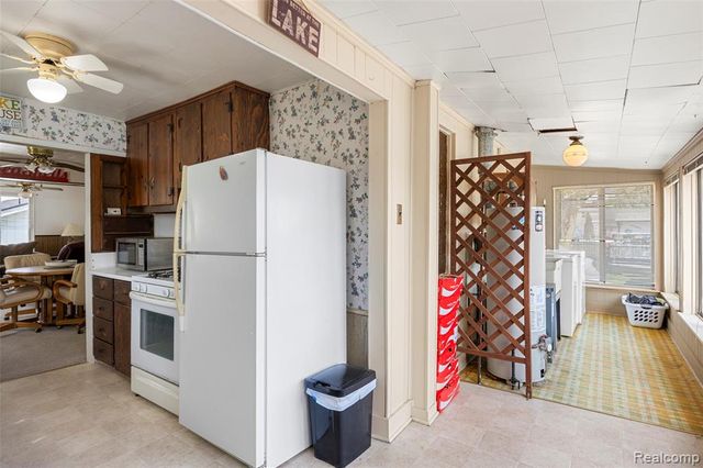 8893 Anchor Bay Drive, Algonac, MI 48001