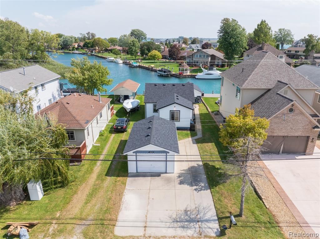 8893 Anchor Bay Drive, Algonac, MI 48001