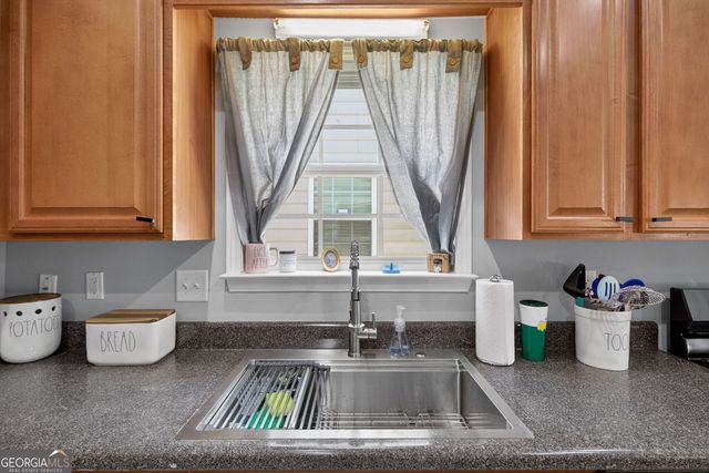 1041 Creek Drive, Villa Rica, GA 30180