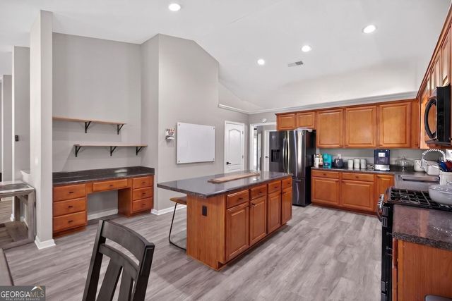1041 Creek Drive, Villa Rica, GA 30180