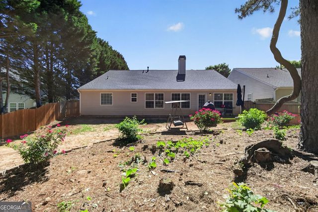 1041 Creek Drive, Villa Rica, GA 30180