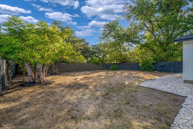 1607 WHELESS LN, Austin, TX 78723