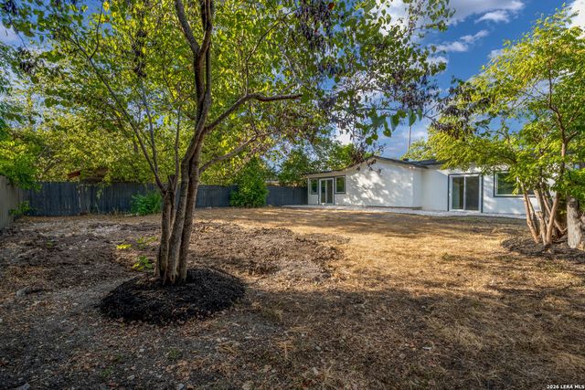1607 WHELESS LN, Austin, TX 78723