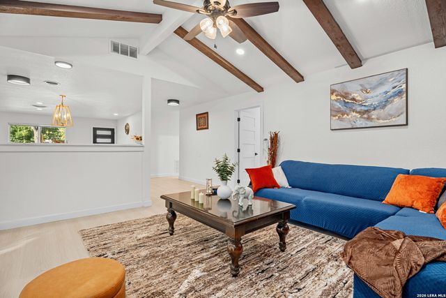 1607 WHELESS LN, Austin, TX 78723