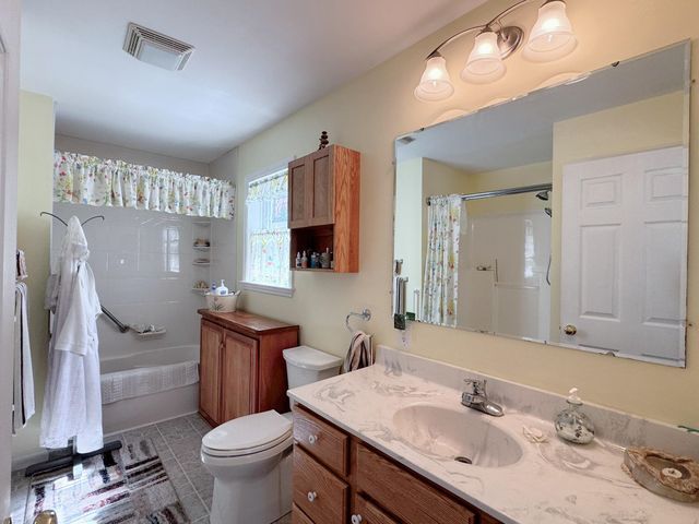 251 Perkins Pond Road, Sunapee, NH 03782