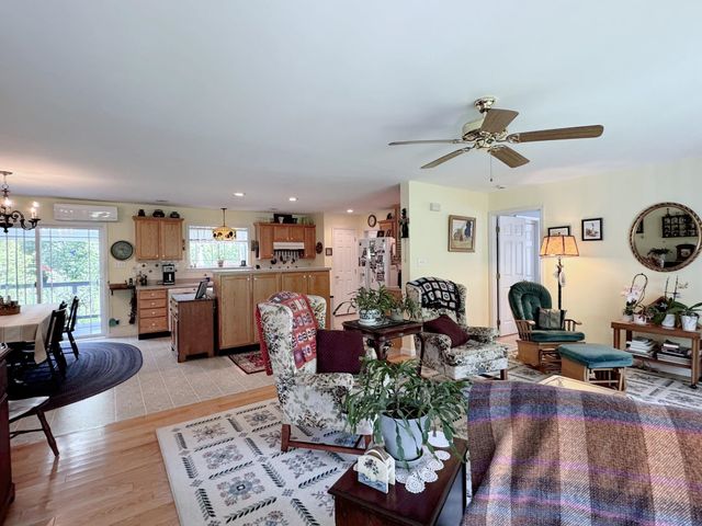 251 Perkins Pond Road, Sunapee, NH 03782