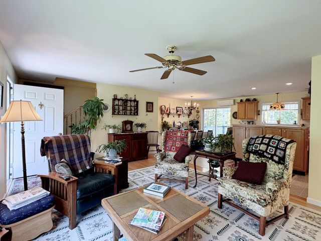 251 Perkins Pond Road, Sunapee, NH 03782