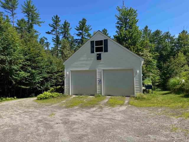 251 Perkins Pond Road, Sunapee, NH 03782
