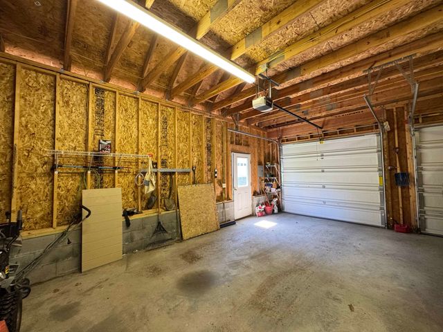 251 Perkins Pond Road, Sunapee, NH 03782
