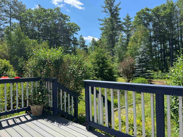 251 Perkins Pond Road, Sunapee, NH 03782