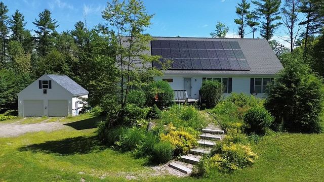 251 Perkins Pond Road, Sunapee, NH 03782