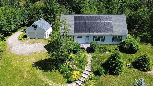 251 Perkins Pond Road, Sunapee, NH 03782