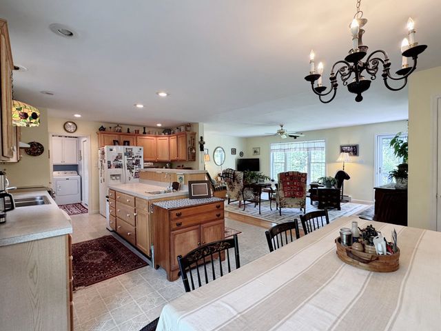 251 Perkins Pond Road, Sunapee, NH 03782