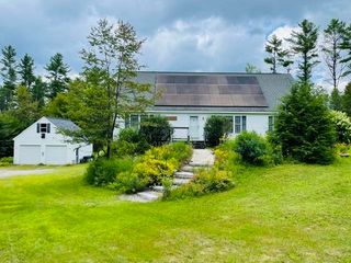 251 Perkins Pond Road, Sunapee, NH 03782