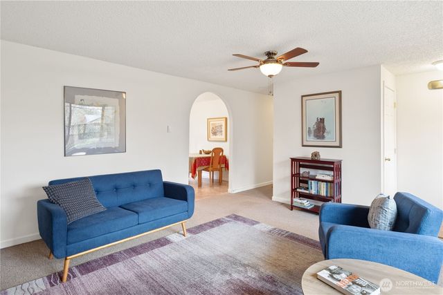 947 Logan Street, Port Townsend, WA 98368