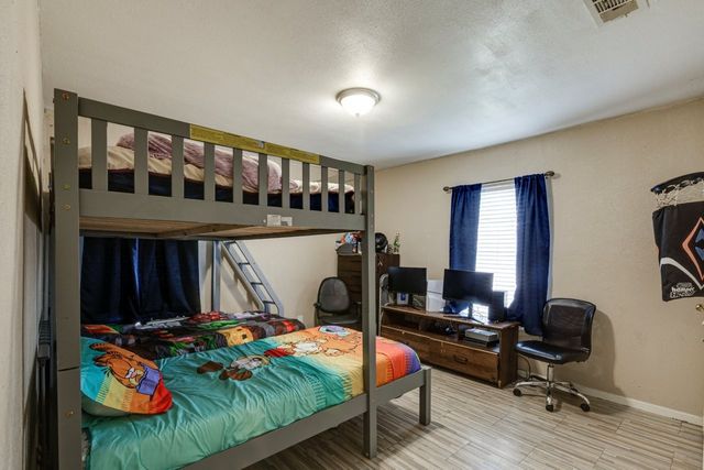 1522 Traymore Avenue, Dallas, TX 75217