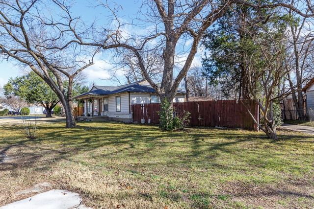 1522 Traymore Avenue, Dallas, TX 75217