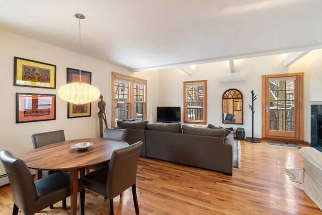 15 Mount Vernon Street 8, Cambridge, MA 02140