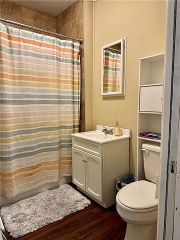 300 S 4th Street, Burlington, KS 66839
