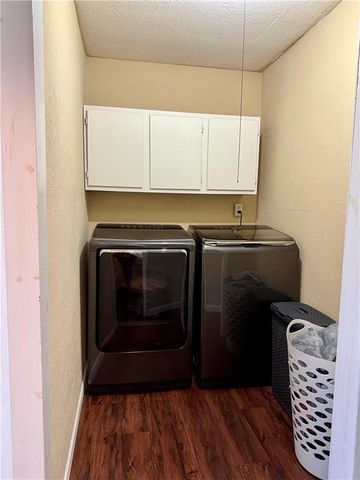 300 S 4th Street, Burlington, KS 66839