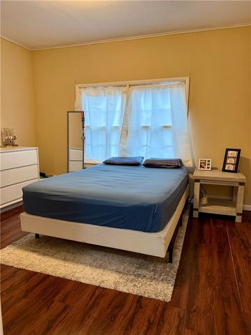 300 S 4th Street, Burlington, KS 66839