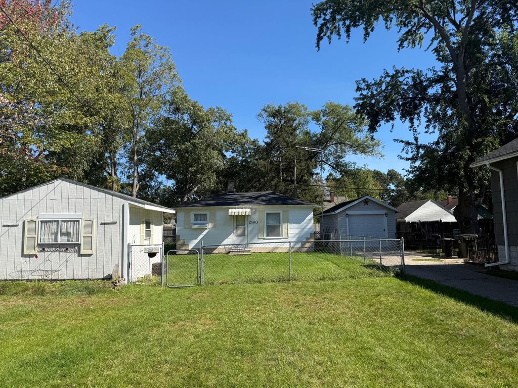 2168 Blodgett Street, Muskegon, MI 49441