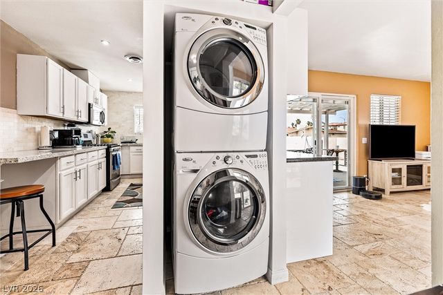 5182 Stampa Avenue, Las Vegas, NV 89146