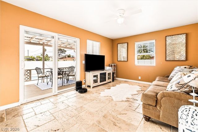 5182 Stampa Avenue, Las Vegas, NV 89146