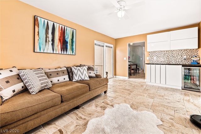 5182 Stampa Avenue, Las Vegas, NV 89146