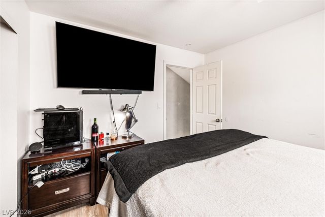 5182 Stampa Avenue, Las Vegas, NV 89146