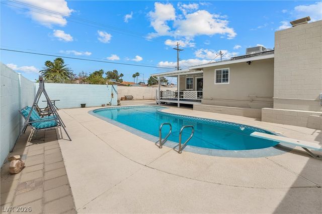 5182 Stampa Avenue, Las Vegas, NV 89146