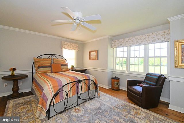 465 PINEVILLE RD, Newtown, PA 18940