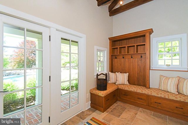465 PINEVILLE RD, Newtown, PA 18940
