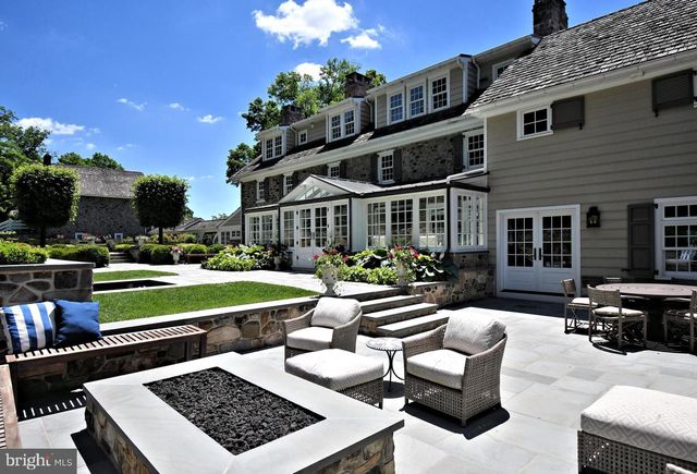 465 PINEVILLE RD, Newtown, PA 18940