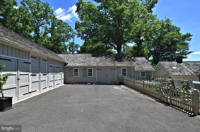 465 PINEVILLE RD, Newtown, PA 18940