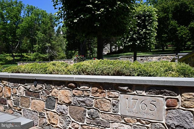 465 PINEVILLE RD, Newtown, PA 18940