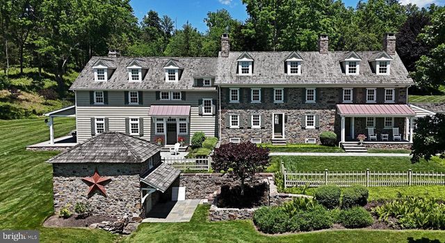465 PINEVILLE RD, Newtown, PA 18940