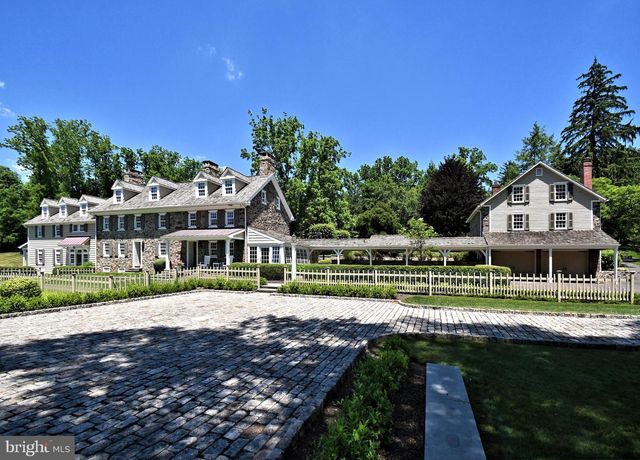 465 PINEVILLE RD, Newtown, PA 18940