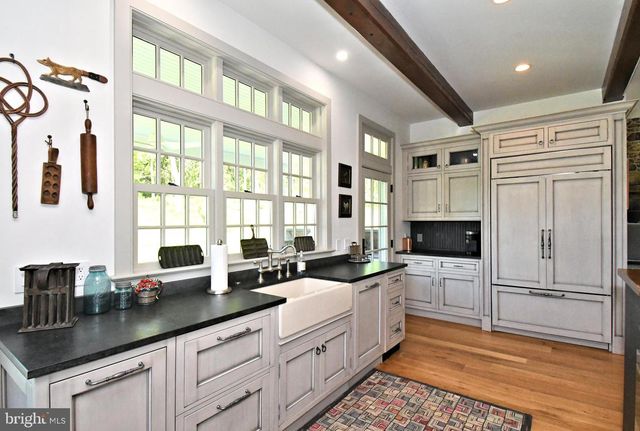 465 PINEVILLE RD, Newtown, PA 18940